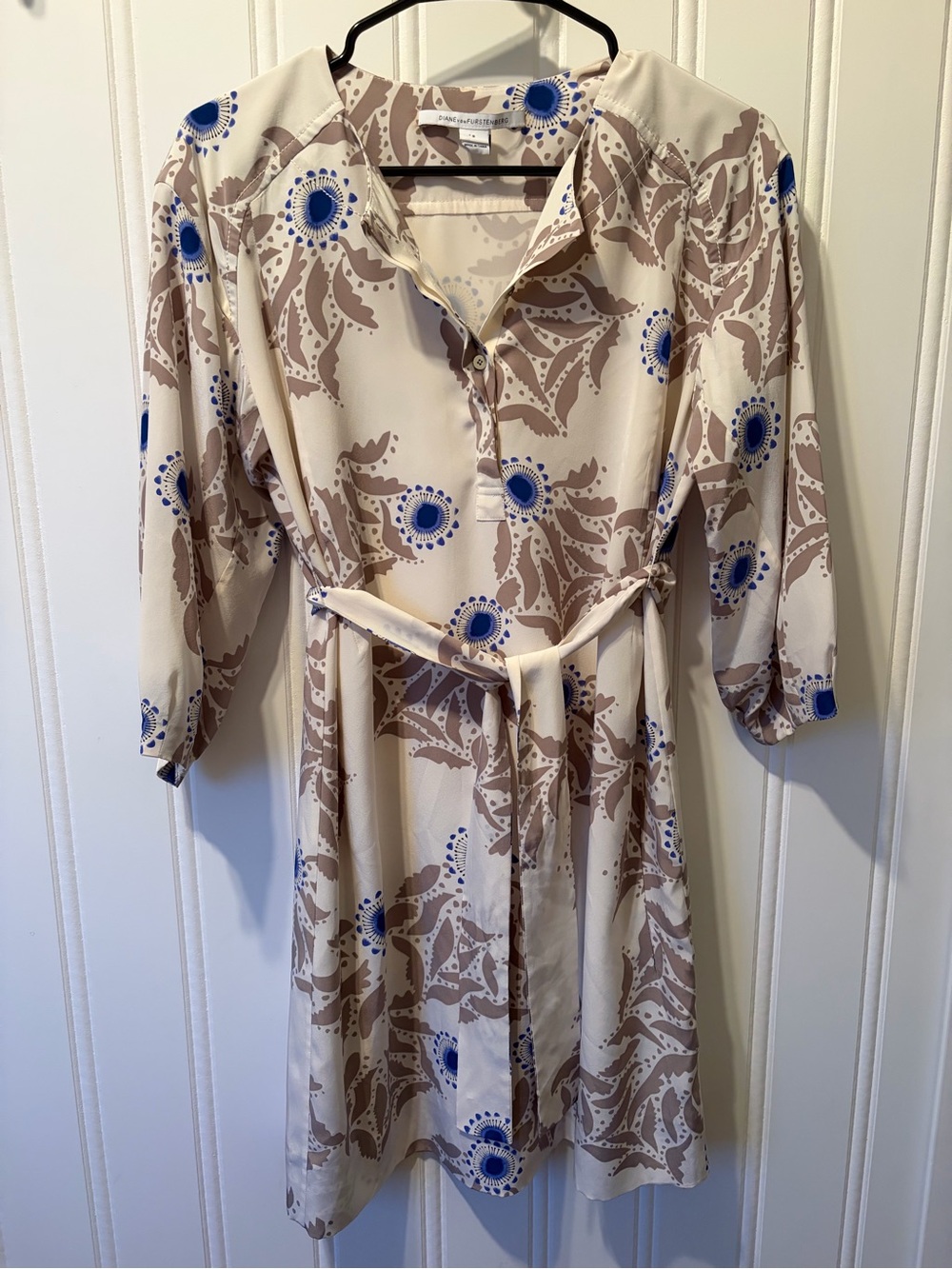 Diane Von Furstenberg Julieta Silk Belted Dress Size 8 - Picture 2 of 11